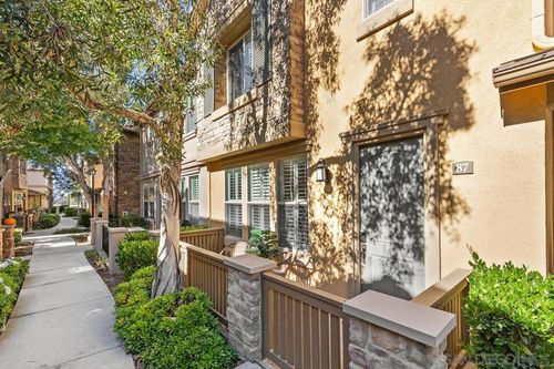 87-10785 New Grv, San Diego, CA, 92130-4909 | Card Image