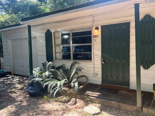 6127 Patricia Ave, Milton, FL, 32570-3426 | Card Image