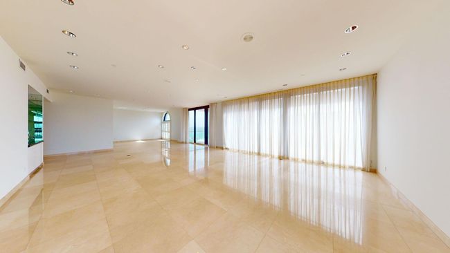 N - 2 N Breakers Row, Condo with 3 bedrooms, 5 bathrooms and null parking in Palm Beach FL | Image 23