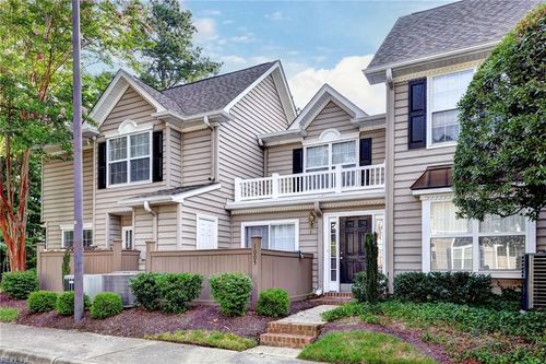 1005 Settlement Dr, Williamsburg, VA, 23188-2617 | Card Image