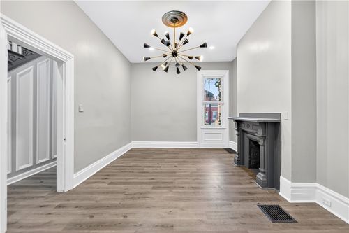 517 Armandale St, Pittsburgh, PA, 15212-4048 | Card Image
