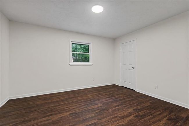 2091 Chestnut Log Dr, House other with 3 bedrooms, 2 bathrooms and null parking in Lithia Springs GA | Image 10
