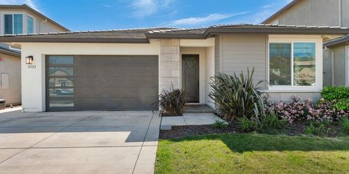 3026 Mulholland Dr, Lathrop, CA, 95330-7129 | Card Image