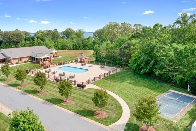 2334 Sylvia Ct, Townhouse with 3 bedrooms, 3 bathrooms and null parking in Denver NC | Image 37