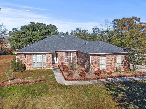 1020 Claire Dr, Slidell, LA, 70461-1349 | Card Image