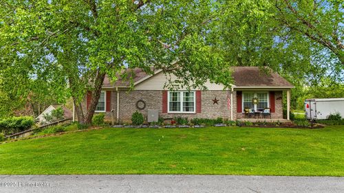 800 Whippoorwill Ln, Perry Park, KY, 40363-5057 | Card Image