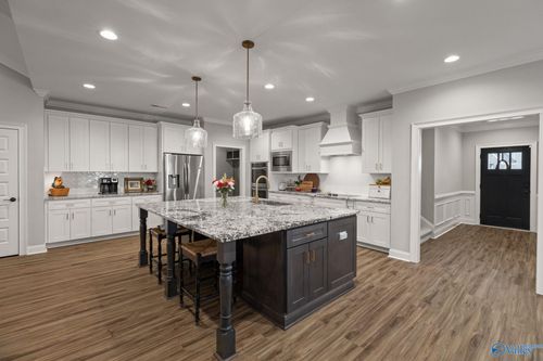 105 Ginamey Cir, Meridianville, AL, 35759-2709 | Card Image
