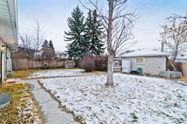 2808 45 St Sw, House detached with 5 bedrooms, 2 bathrooms and 2 parking in Calgary AB | Image 14