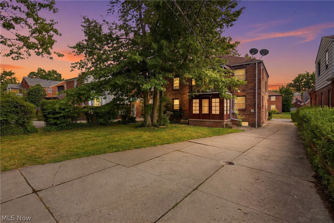 4079 Okalona Rd, South Euclid, OH 44121