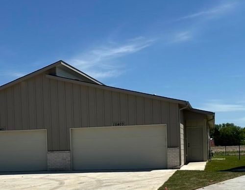 15401 W Josephine St, Goddard, KS, 67052-1111 | Card Image