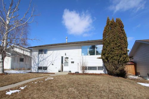 24 Oliver St, Red Deer, AB, T4P1V5 | Card Image