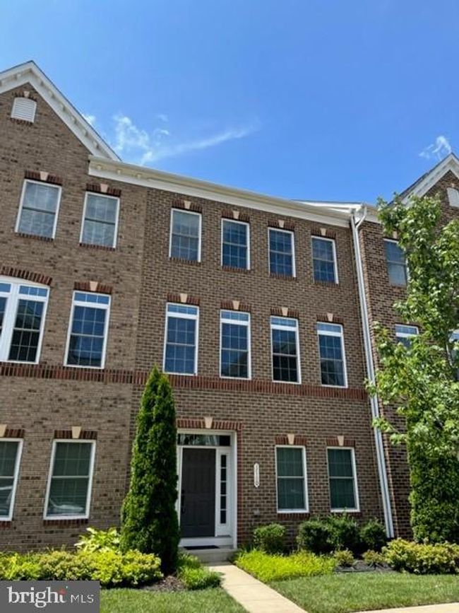 3160 Yeager Dr, Townhouse with 5 bedrooms, 5 bathrooms and null parking in HERNDON VA | Image 39