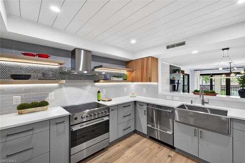 205a-6080 Pelican Bay Blvd, NAPLES, FL, 34108-8177 | Card Image