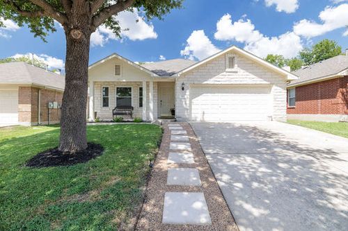 213 Chandler Crossing Trl, Round Rock, TX, 78665-2837 | Card Image