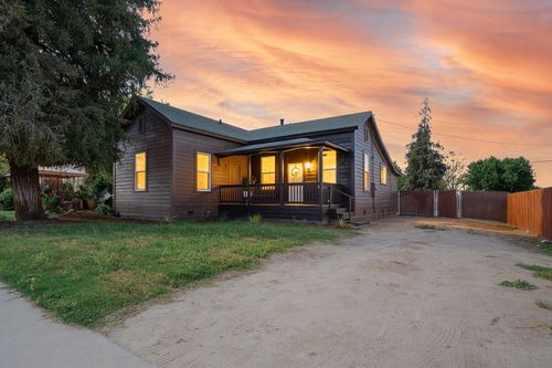 2232 Gaither St, Selma, CA, 93662-2825 | Card Image