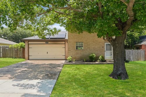 3607 Pinebrook Dr, Dallas, TX, 75241-5026 | Card Image
