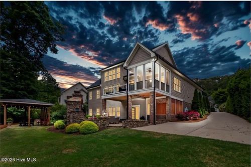 233 Hein Dr, Clayton, NC, 27527-5270 | Card Image