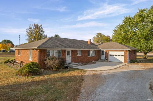 7736 S Us Highway 421, Rossville, IN, 46065-9103 | Card Image