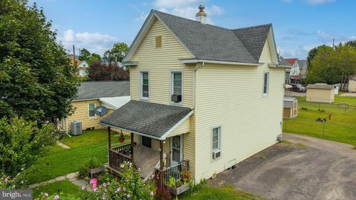 604R Market Street, BERWICK, PA, 18603 | Card Image