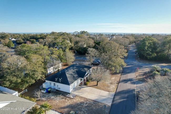 1508 W Oak Island Dr, House other with 3 bedrooms, 2 bathrooms and 2 parking in Oak Island NC | Image 37