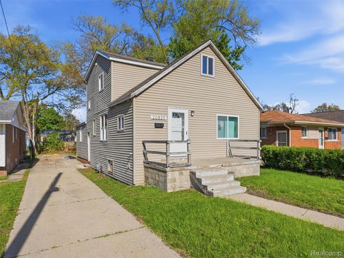20839 Reimanville Ave, Ferndale, MI, 48220-2227 | Card Image