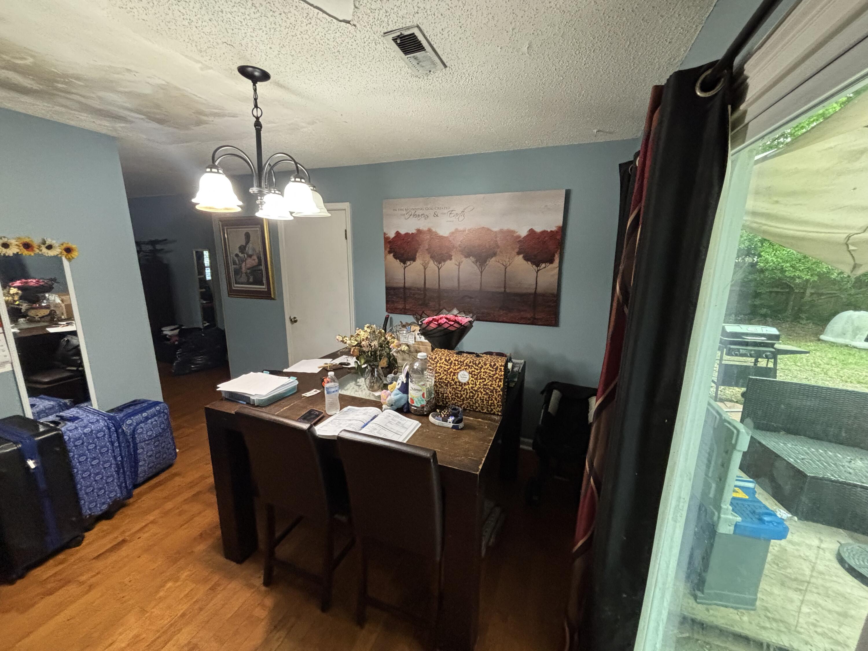 Residential in North Charleston 4