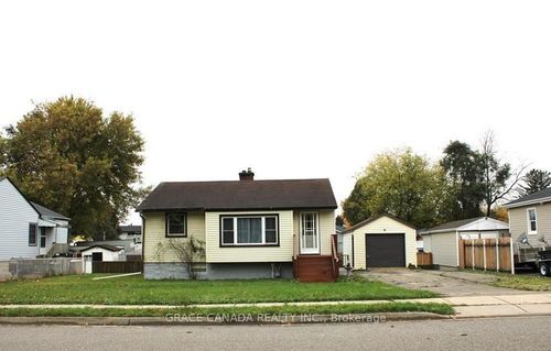 22 Broadview Ave, Cambridge, ON, N1R3V7 | Card Image