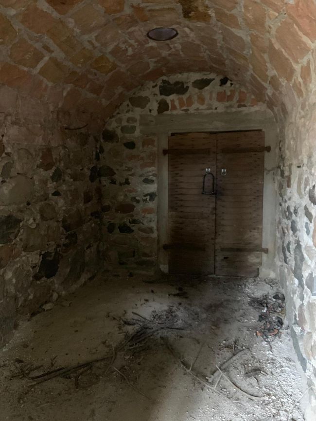 Additional view of root cellar | Image 61