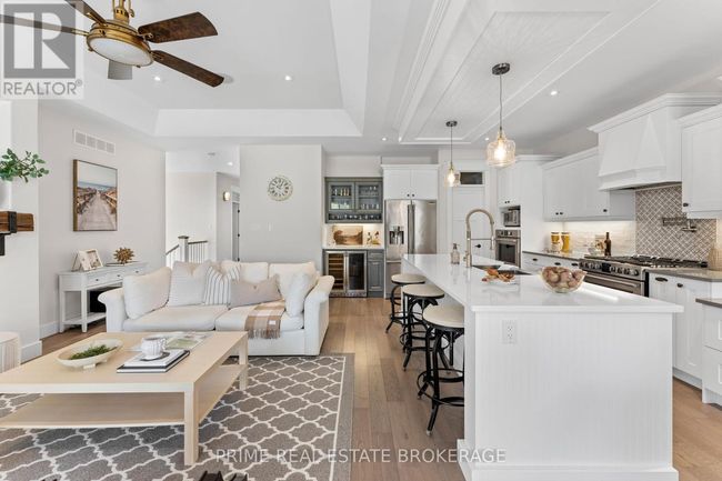 89 Gill Rd, House other with 5 bedrooms, 3 bathrooms and 6 parking in Grand Bend ON | Image 21