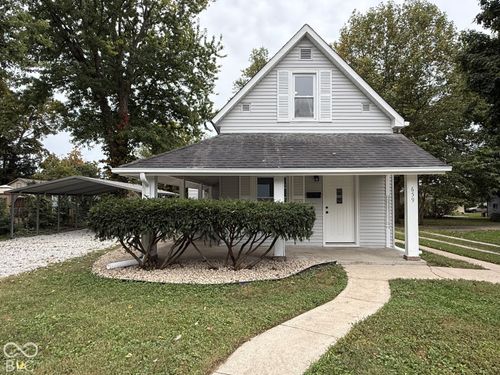 659 E Highland St, Martinsville, IN, 46151-1133 | Card Image