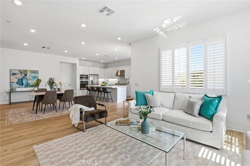 191 Sash, Irvine, CA, 92618-1456 | Card Image