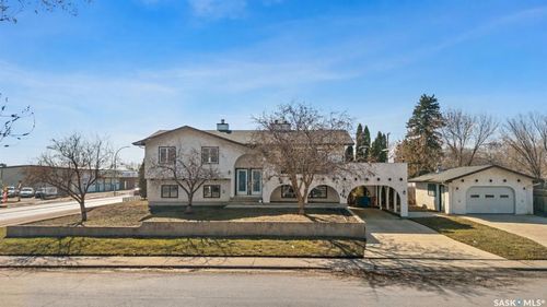 468 Cornwall St, Regina, SK, S4R2G8 | Card Image