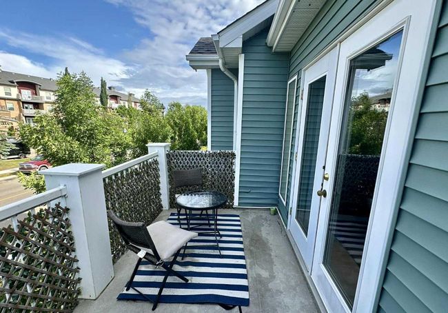 201 - 5220 50 A Avenue, Townhouse with 3 bedrooms, 2 bathrooms and 1 parking in Sylvan Lake AB | Image 7