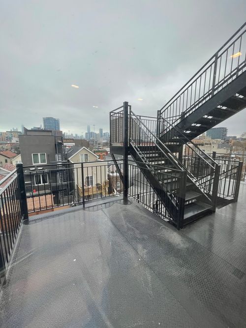 unit-1n-719 N Elizabeth St, CHICAGO, IL, 60642-6228 | Card Image