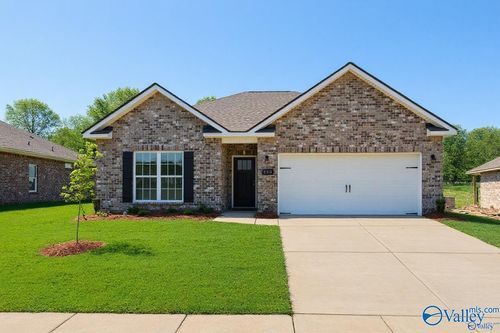 148 Heritage Lakes Blvd, New Market, AL, 35761-6608 | Card Image