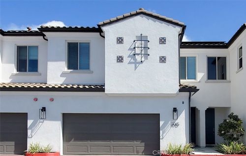 105-17536 Cameron Ln, Huntington Beach, CA, 92647-6808 | Card Image