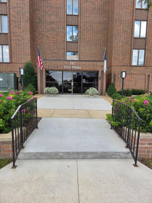209-317 6th Ave Sw, Rochester, MN, 55902-2925 | Card Image