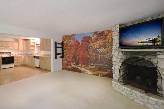 82260 Overseas Hwy, House other with 3 bedrooms, 3 bathrooms and null parking in Islamorada FL | Image 6