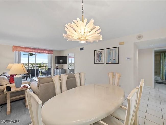 4-705 - 897 Collier Ct, Condo with 2 bedrooms, 2 bathrooms and null parking in Marco Island FL | Image 14