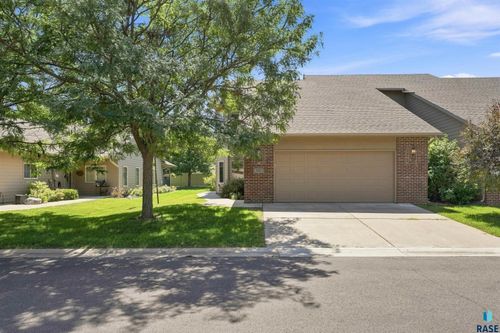 3562 91st Pl Place, Sioux Falls, SD, 57108 | Card Image