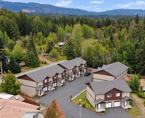 104-5535 Woodland Cres E, Port Alberni, BC, V9Y8E6 | Card Image