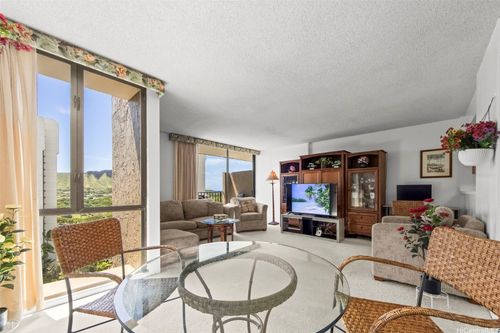 1303-311 Ohua Ave, Honolulu, HI, 96815-3684 | Card Image