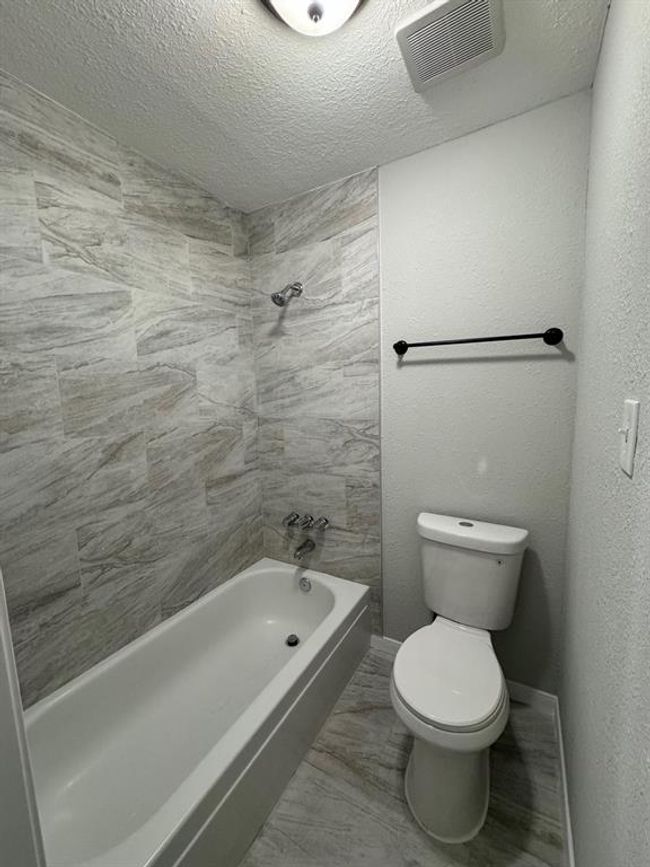 19707 Misty Pines Ct, House other with 4 bedrooms, 2 bathrooms and 2 parking in Humble TX | Image 13