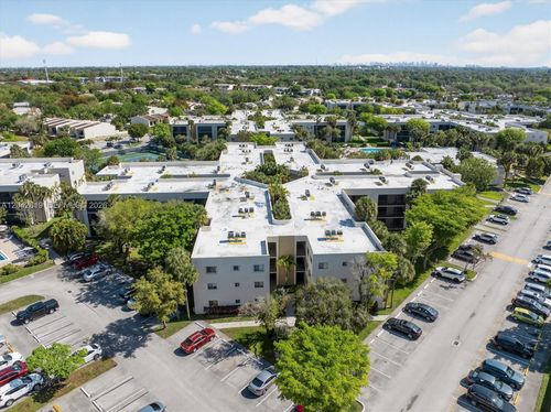 106-8065 Sw 107th Ave, Miami, FL, 33173-4847 | Card Image