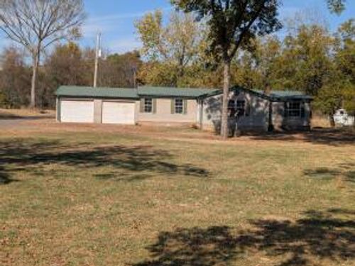 4579 W Ash St, Pottsville, AR, 72858-9136 | Card Image