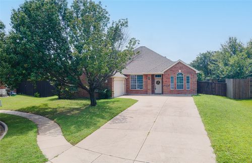 5208 Lake Haven Ln, Grand Prairie, TX, 75052-2706 | Card Image