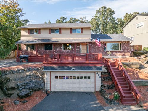 330 Patricia Dr, Gladstone, OR, 97027-1627 | Card Image