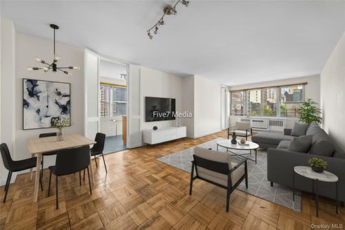 7d-201 E 37th St, New York, NY, 10016-3145 | Card Image