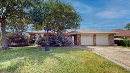 4618 Iroquois Dr, Pasadena, TX, 77504-3541 | Card Image