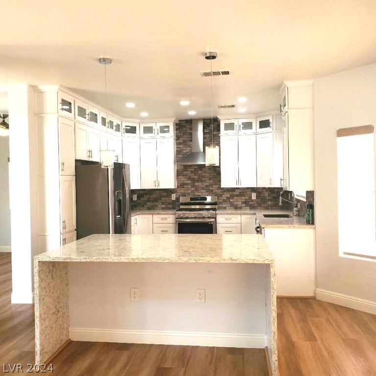Gold Flash Ave, Las Vegas, NV 89129